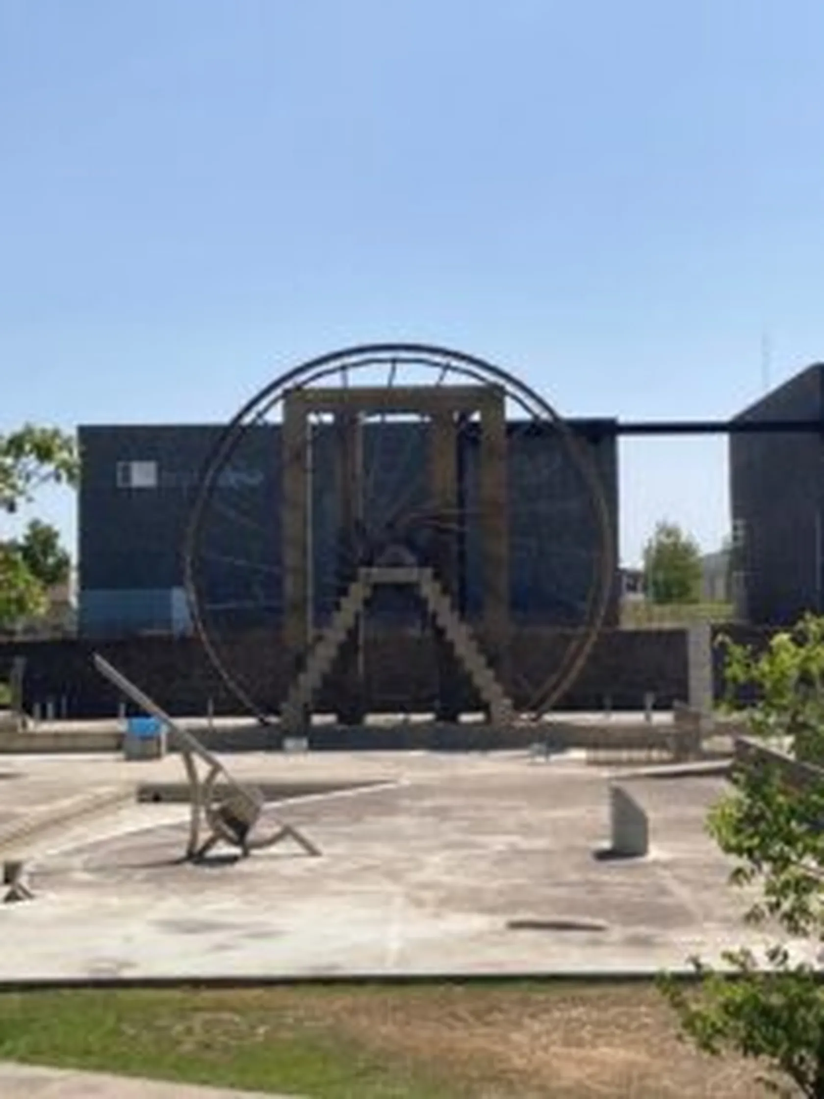 Noria-frente-min-225x300.jpg