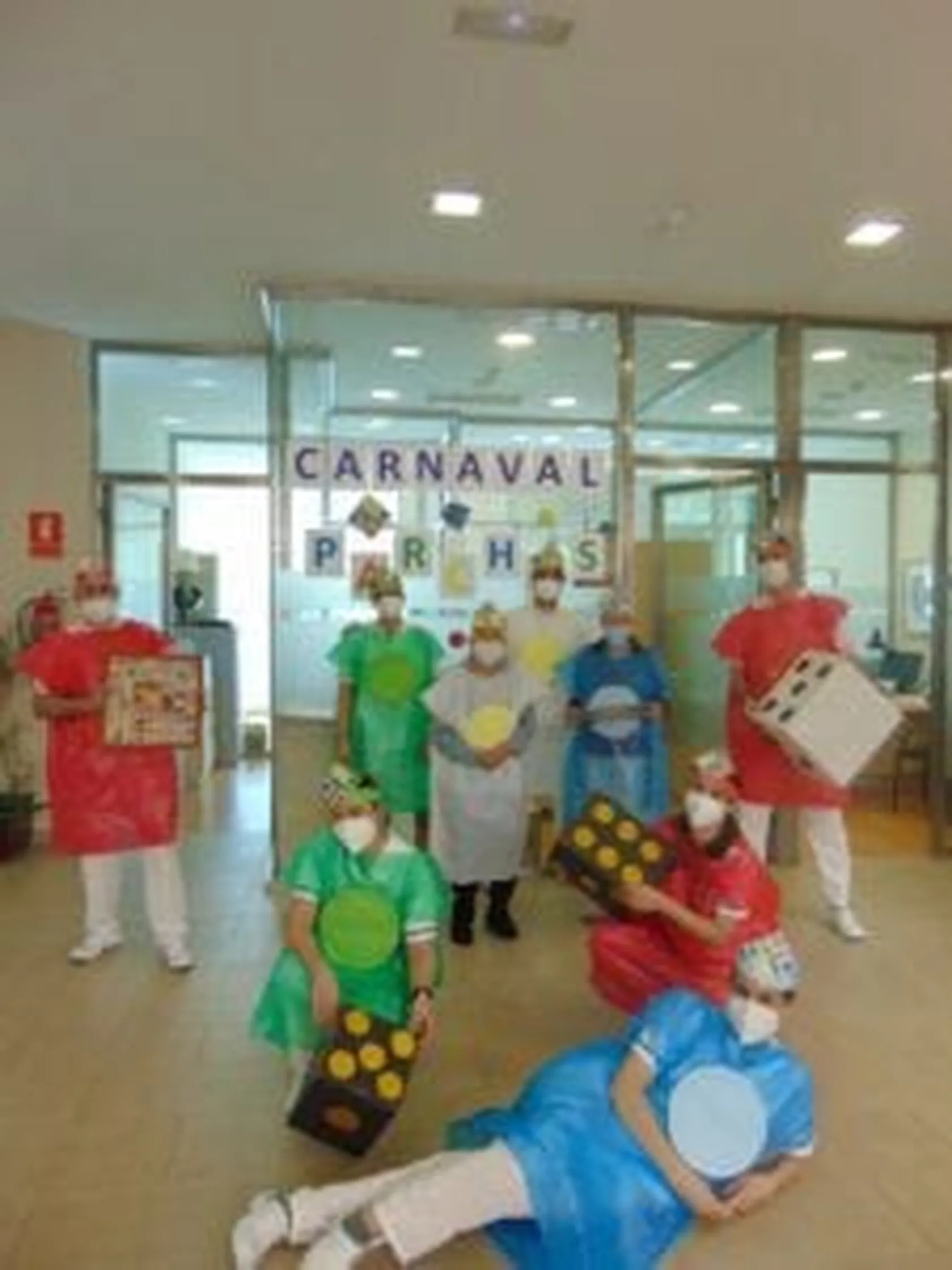 Carnaval-3-min-2-225x300.jpg