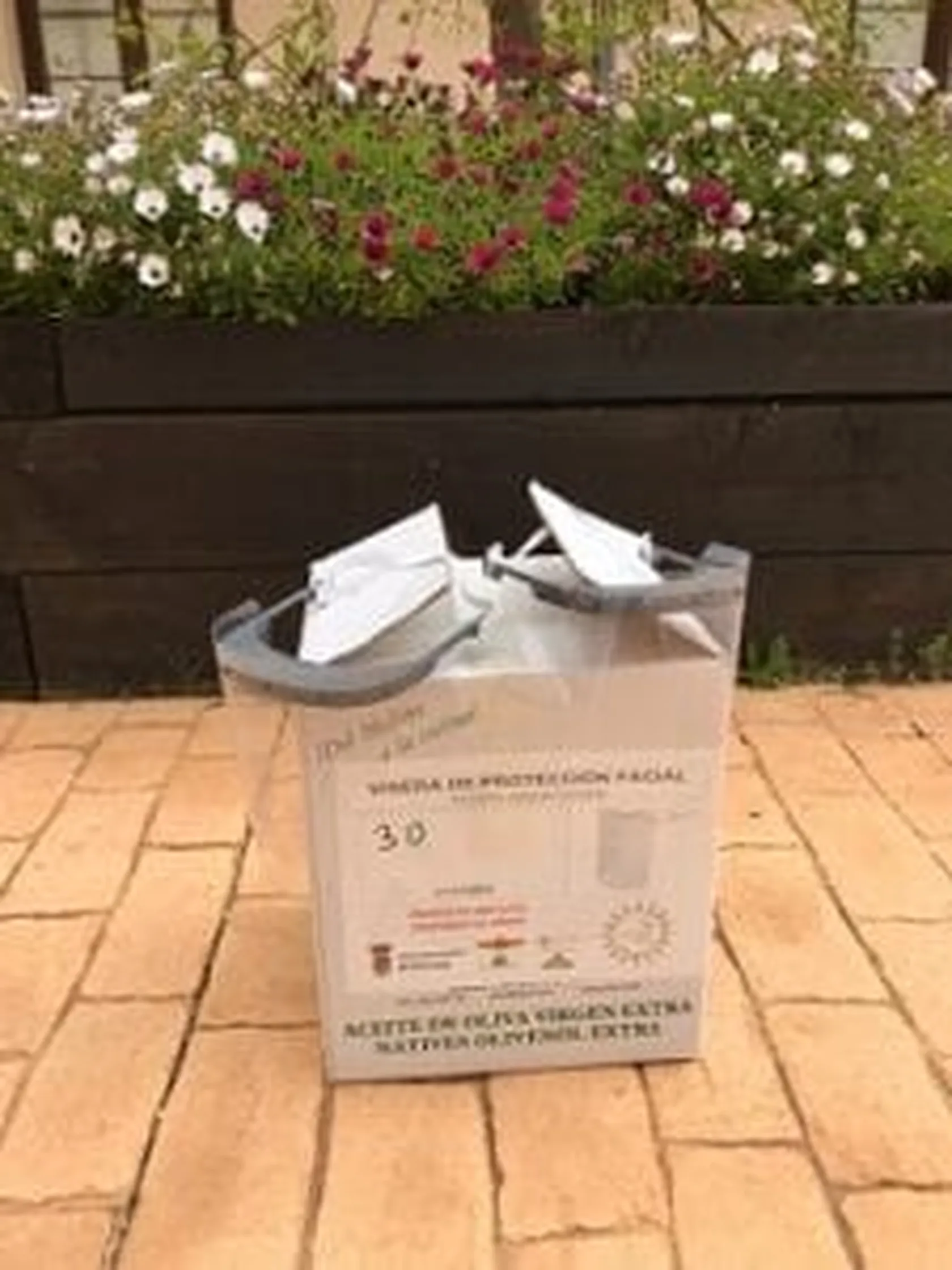 Donaciones-Covid-19-CCorbull-5-225x300.jpg