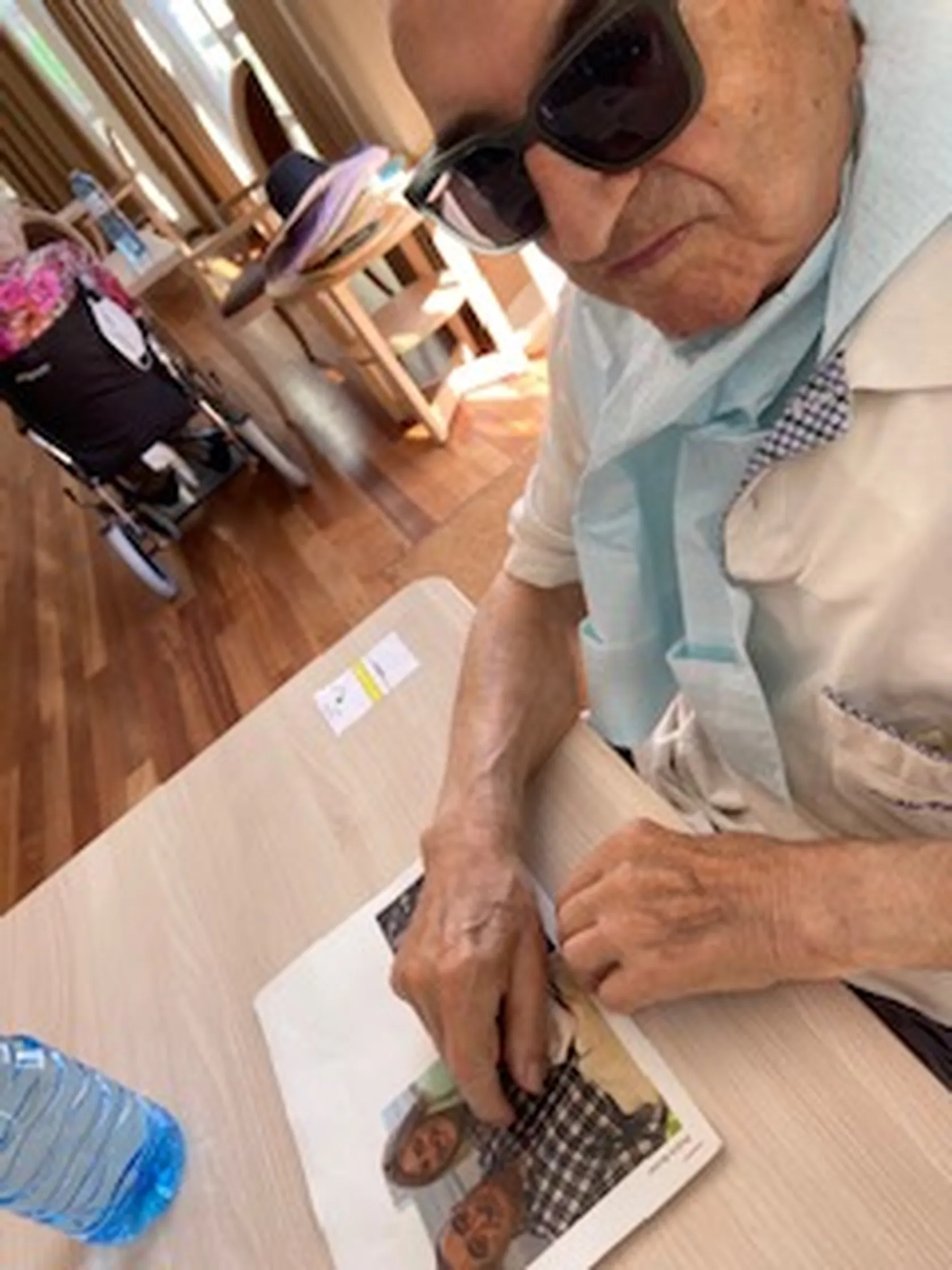 abuelossssss-e1596113250869.png