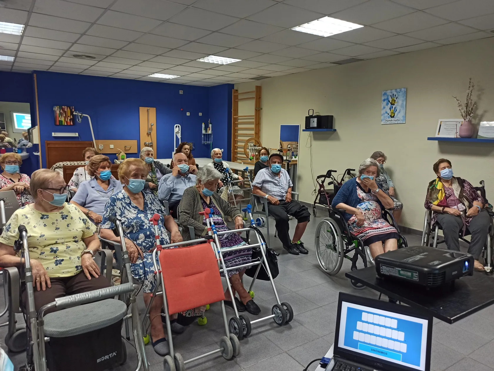 estimulacion-cognitiva-domusvi-valdemoro-4-scaled.jpg
