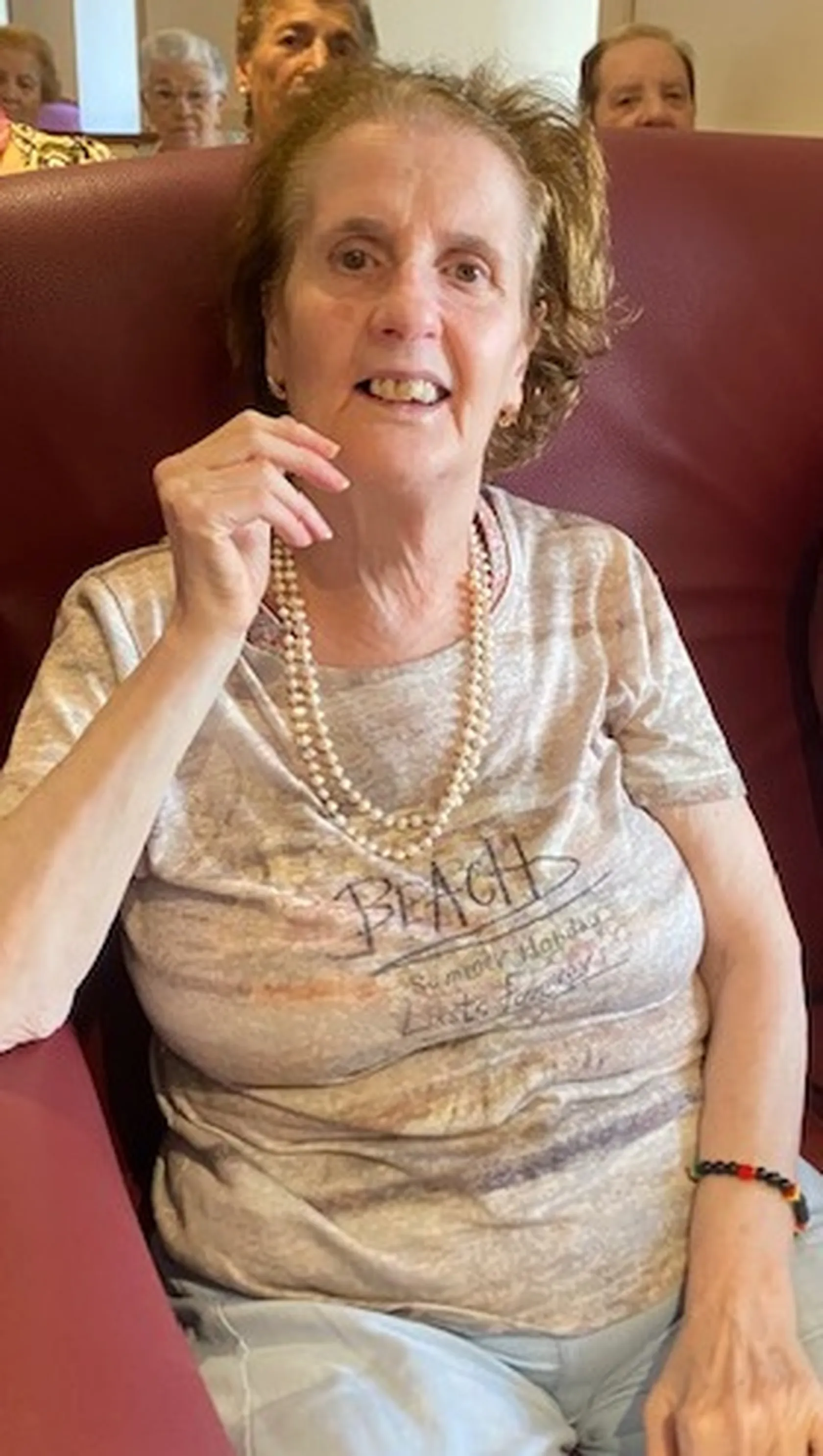 ce28df7d-0e98-44ce-9b17-cd1335aa521e.jpg