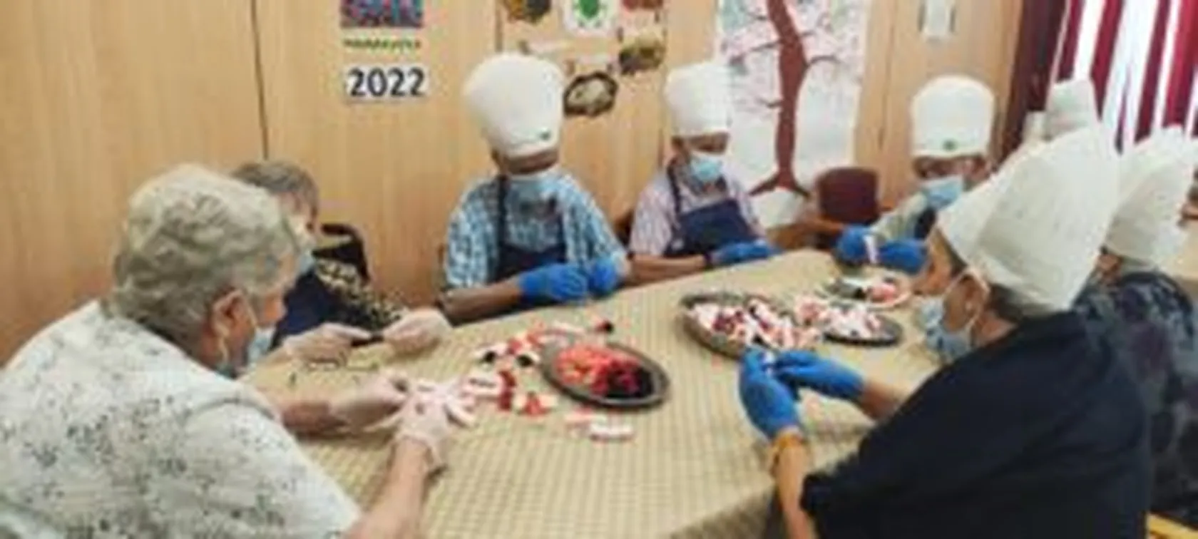 chuches-izda-min-300x135.jpg
