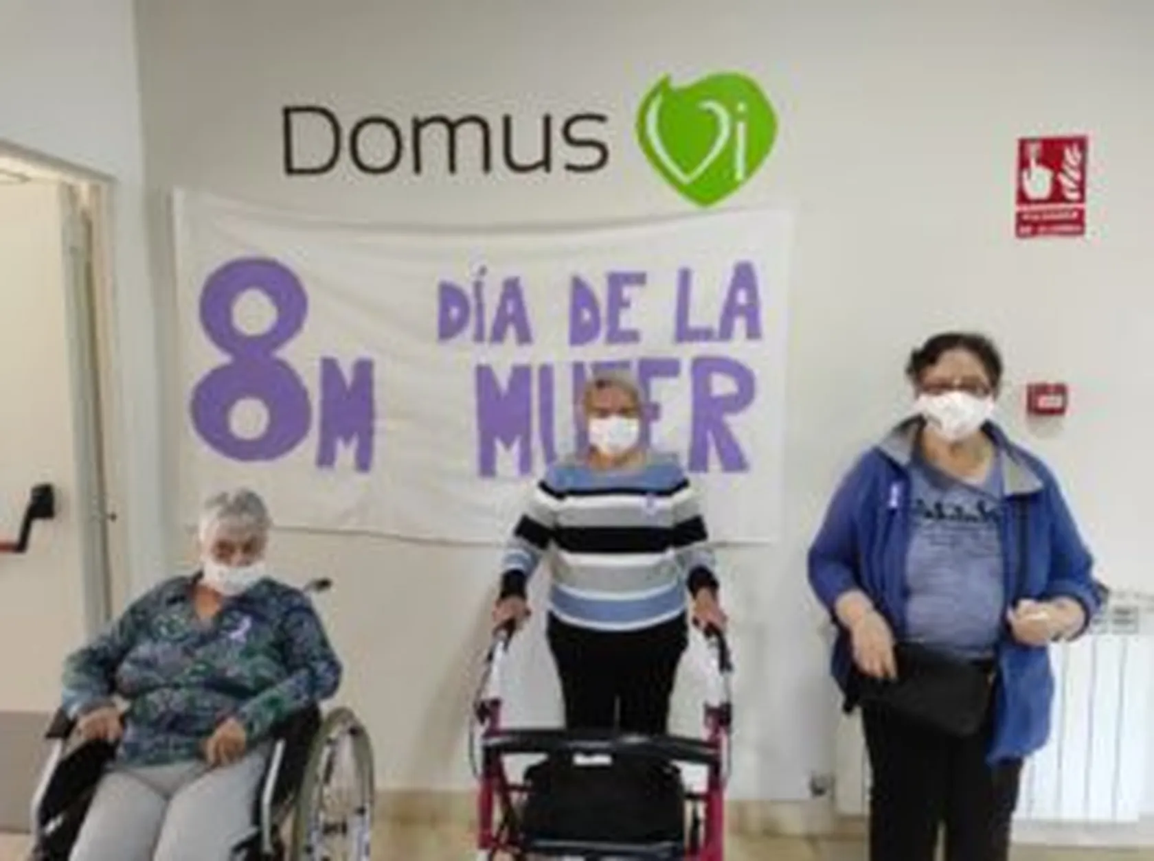 DomusVi-Quijorna-Dia-de-la-Mujer-2-1-300x224.jpg