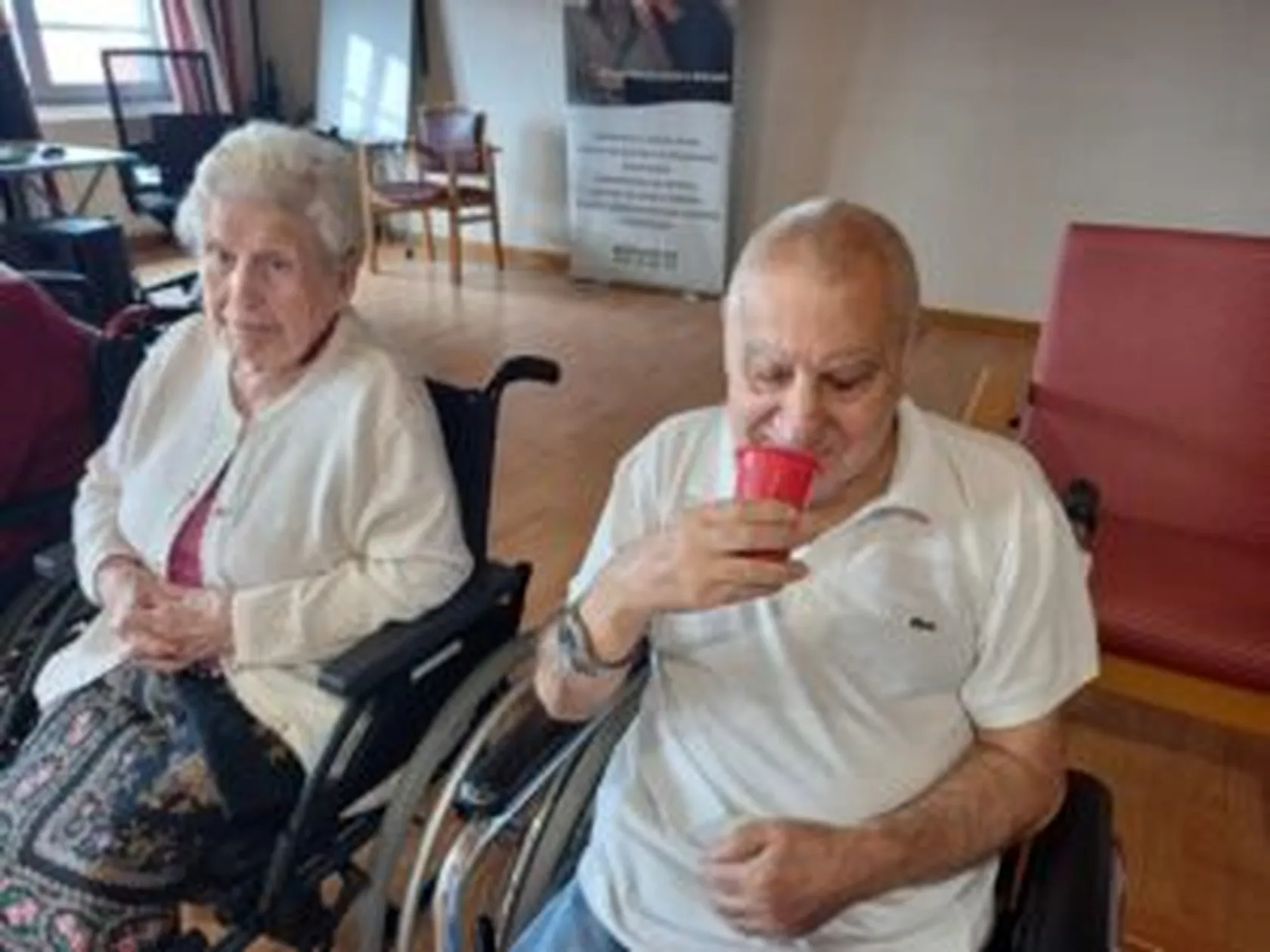 DomusVi-Stella-Maris-Abuelolimpiadas-003-300x225.jpg