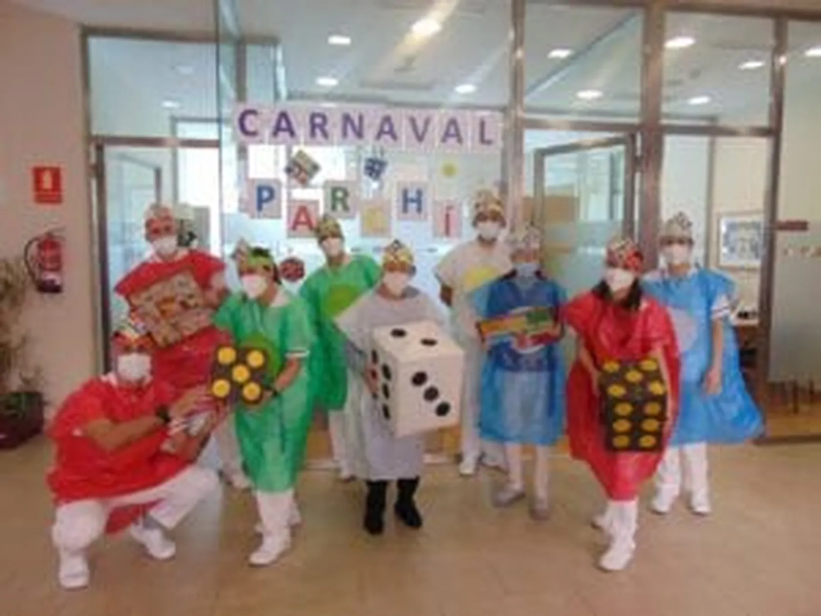 Carnaval-4-min-2-300x225.jpg