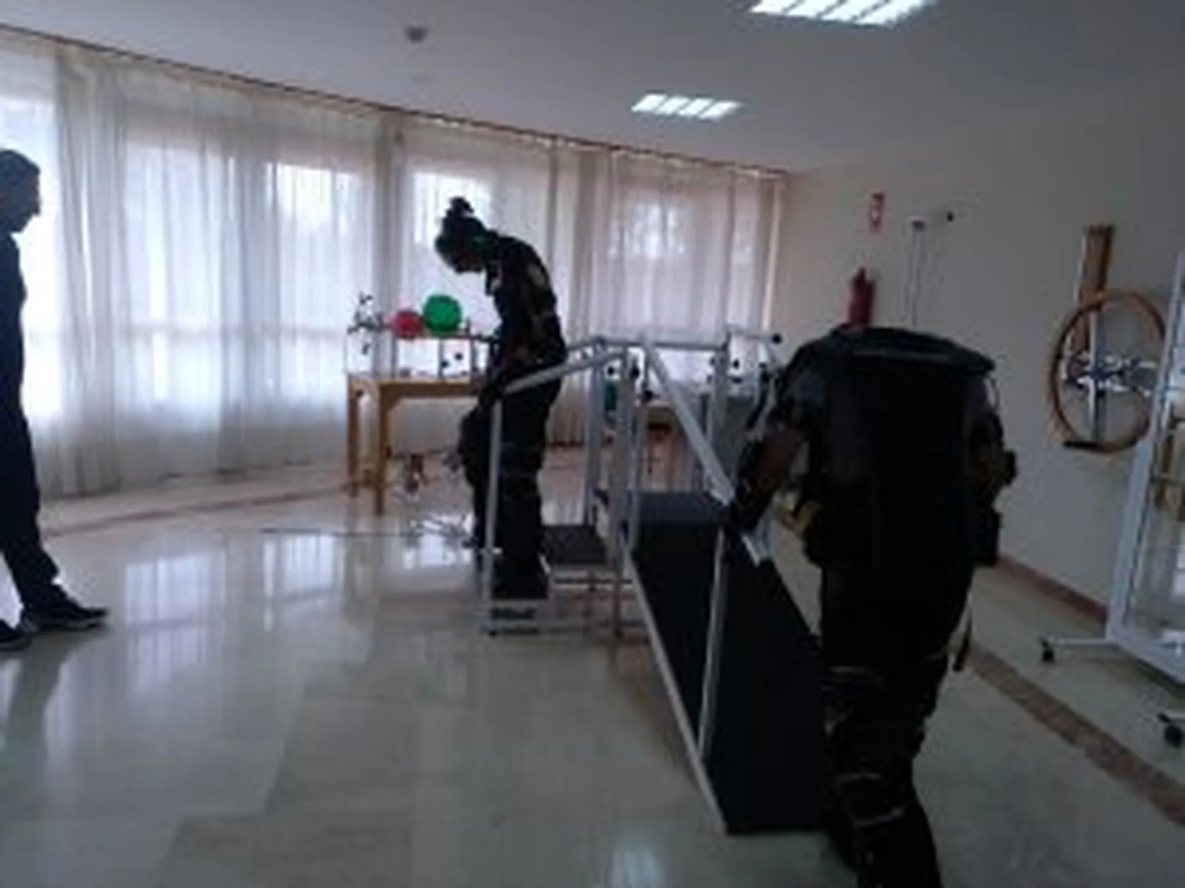 Curso-_Traje-Max_-DomusVi-Nuestra-Señora-del-Camino2-300x225.jpg