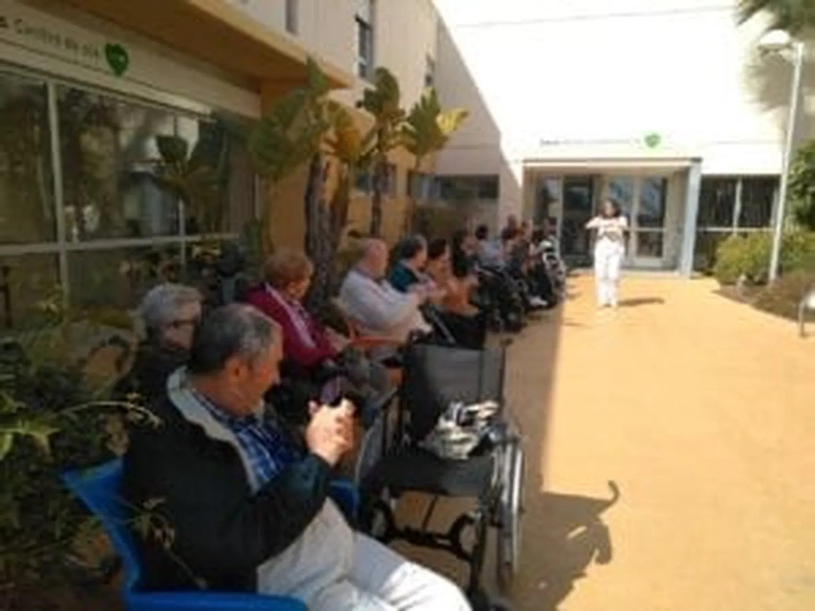 Gerontogimnasia-educativa4-300x225.jpg