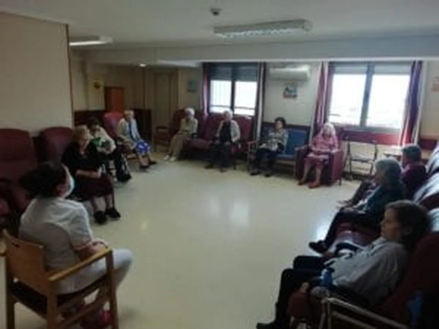 DomusVi-Stella-Maris-gimnasia-003-300x225.jpg