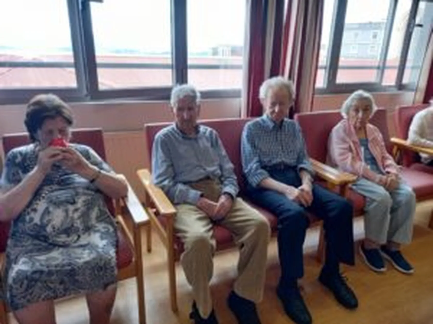DomusVi-Stella-Maris-Abuelolimpiadas-004-300x225.jpg