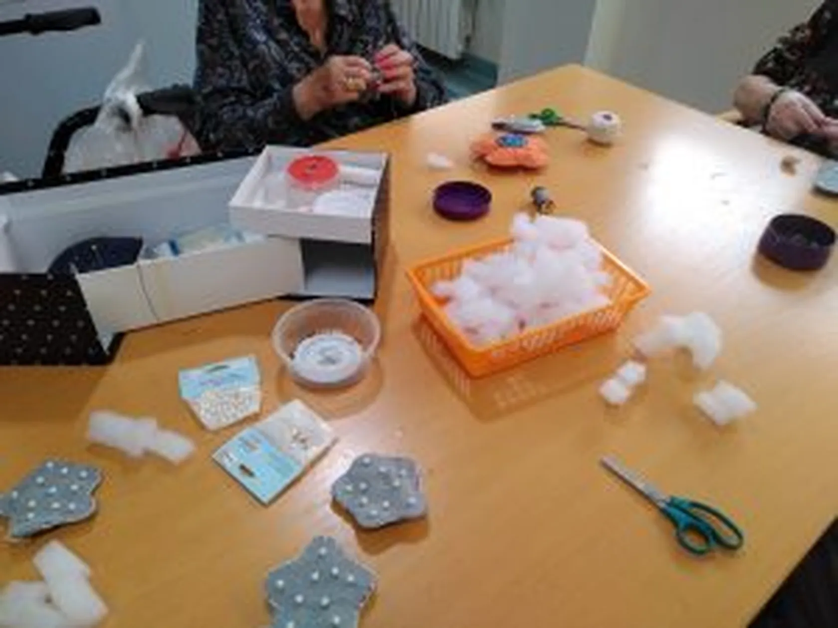 Taller-Creativo-costura3-300x225.jpg