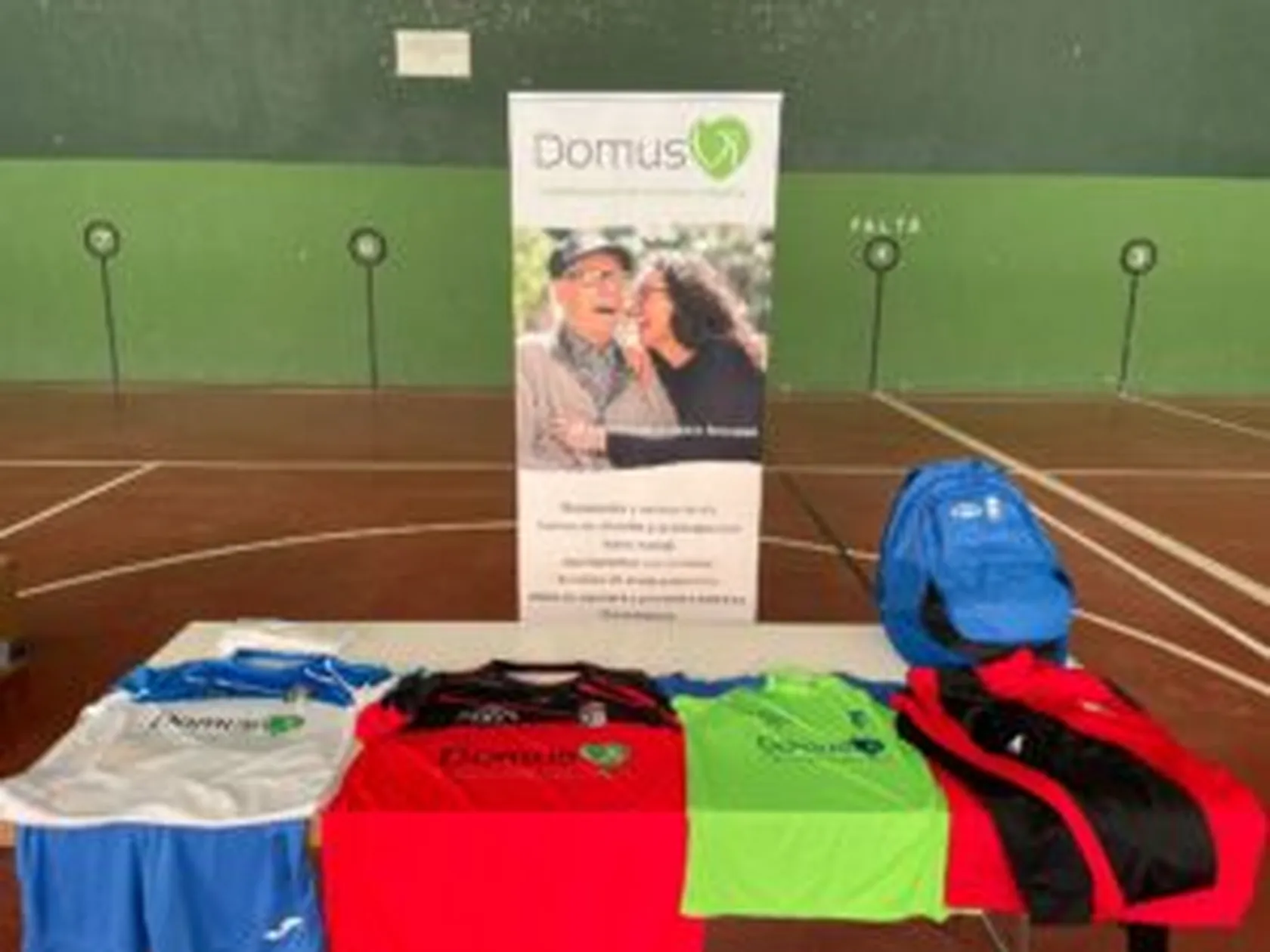 Equipaciones-300x225.jpg