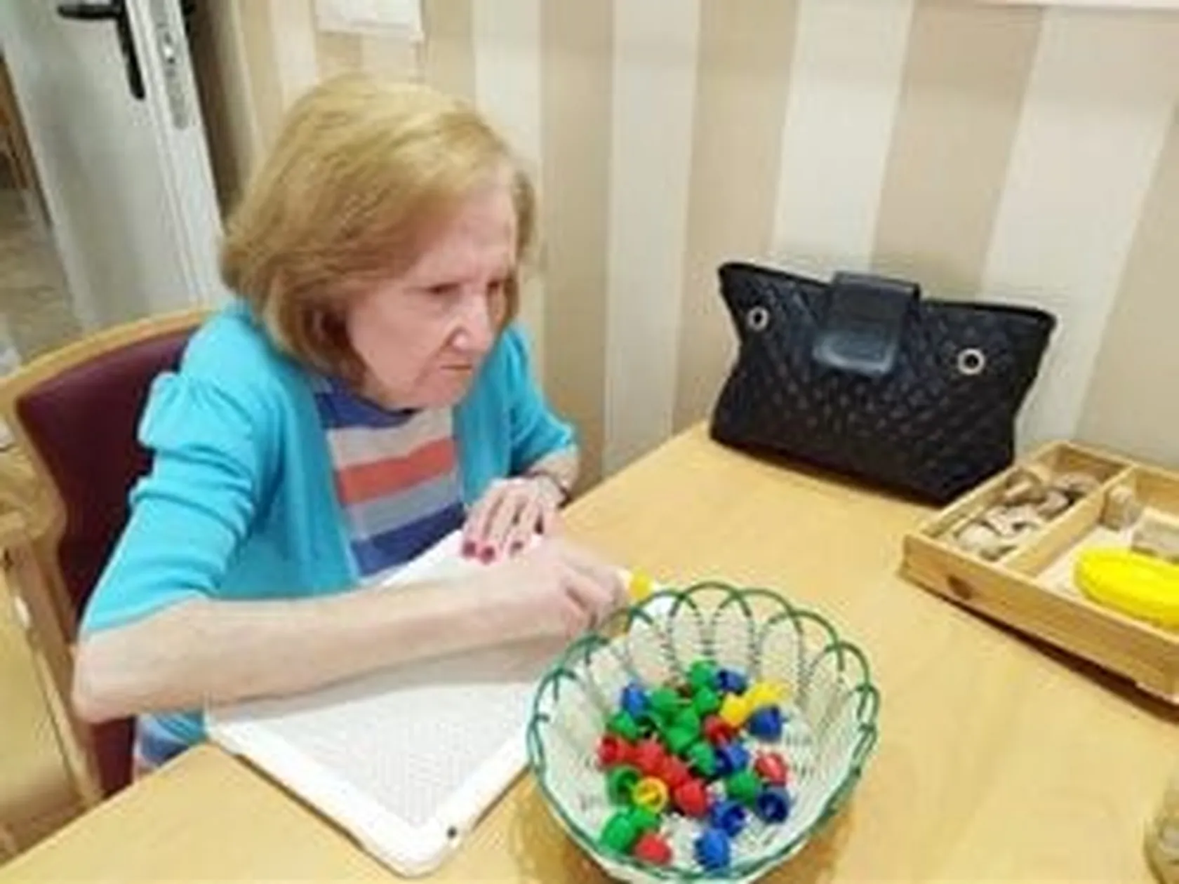Terapia-Montessori1-300x225.jpg