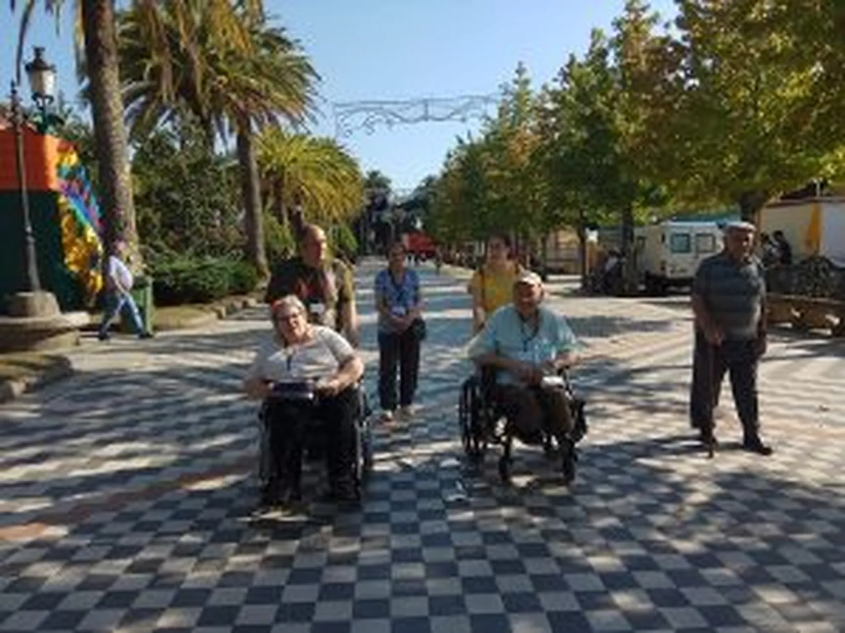 paseo-300x225.jpg
