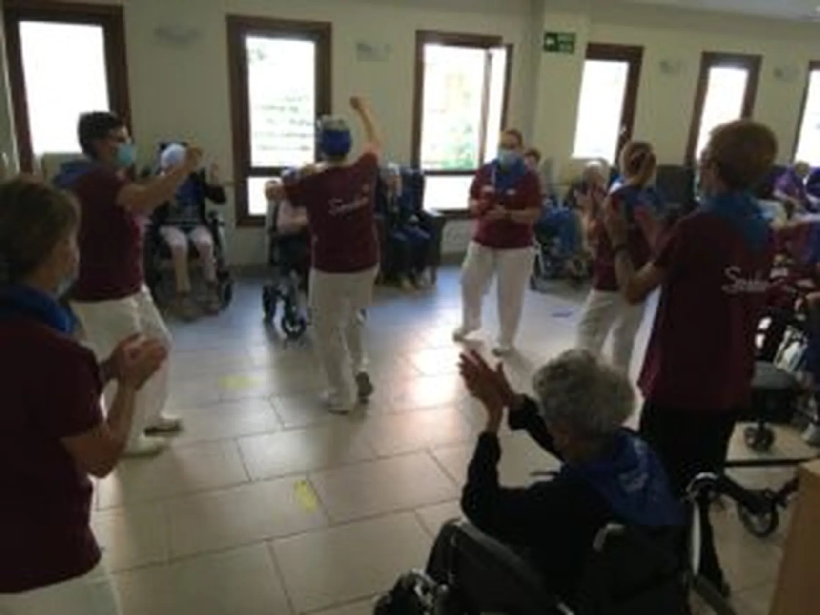 baile-300x225.jpg
