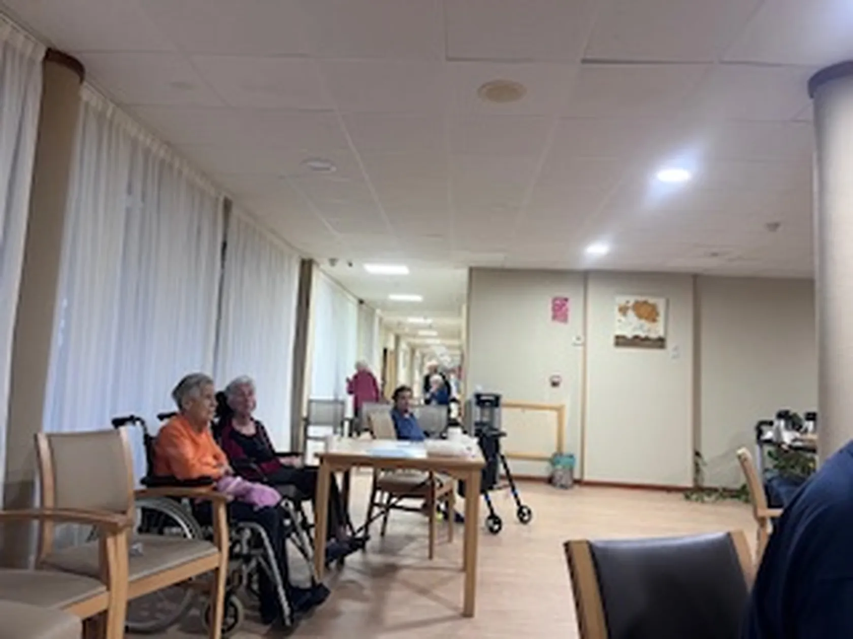 30db97ca-5cf7-4c7f-8d0e-22b40f781be7.jpg
