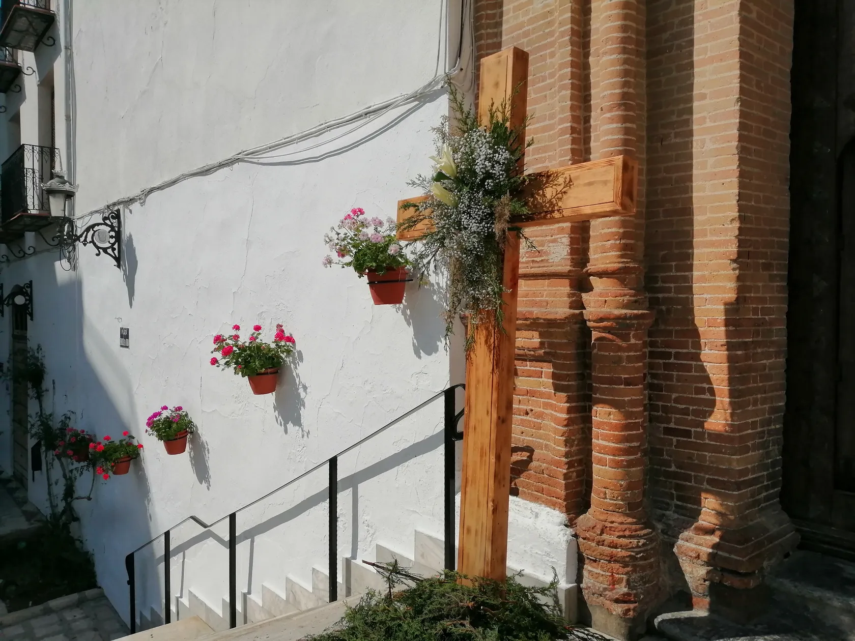 CRUZ-DE-MAYO.jpg