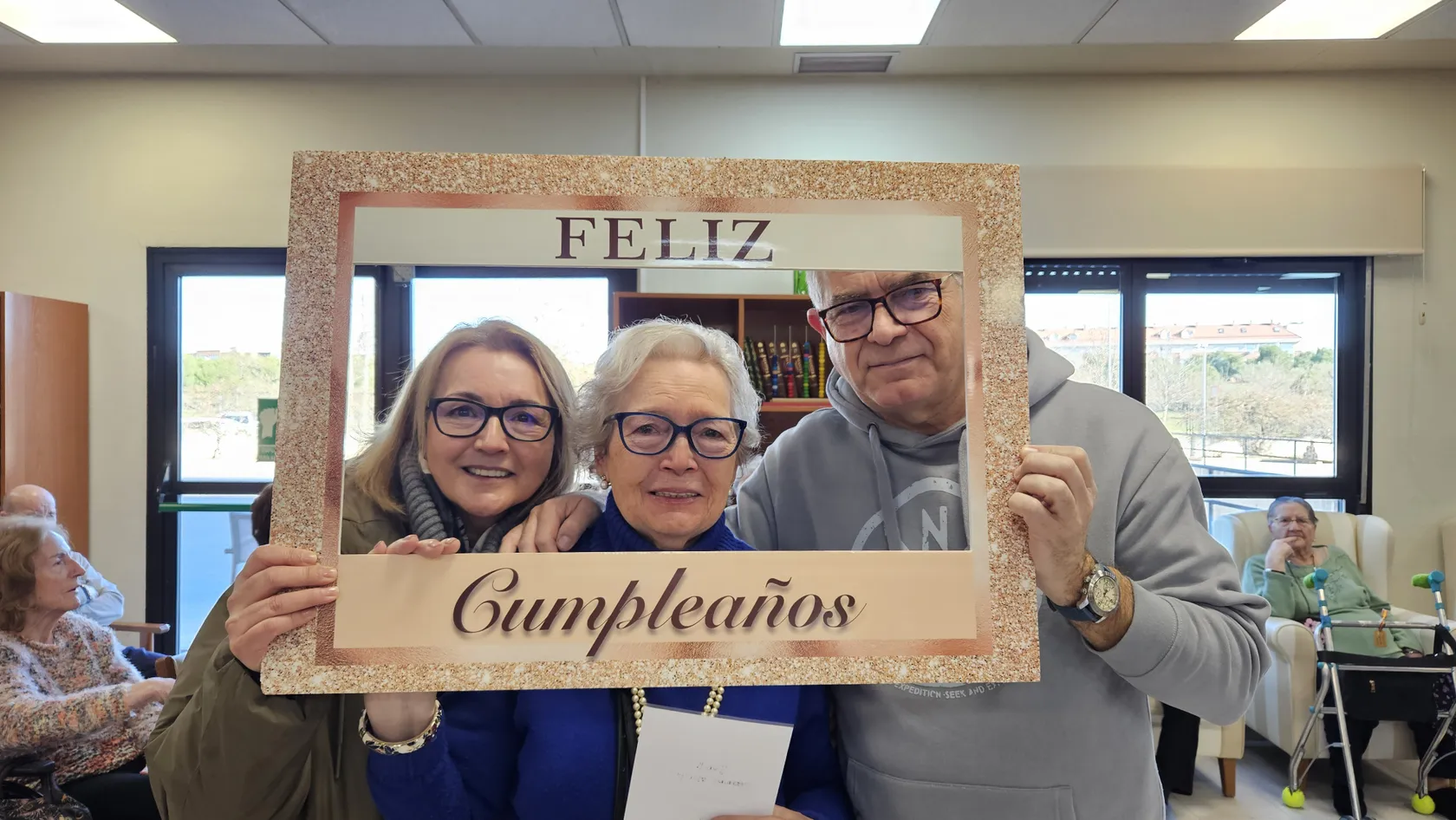 de98a844-9727-4eea-831a-b6a97d95db68.jpg