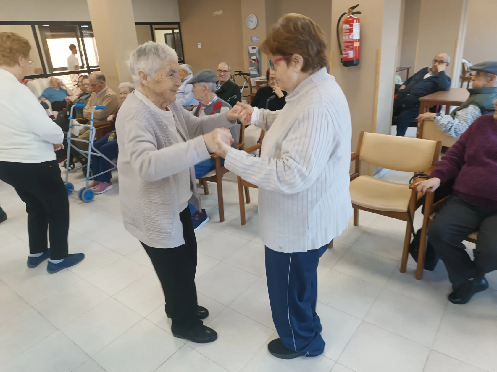 a5ae6f7b-6d13-46ac-86de-98572811cb17.jpg