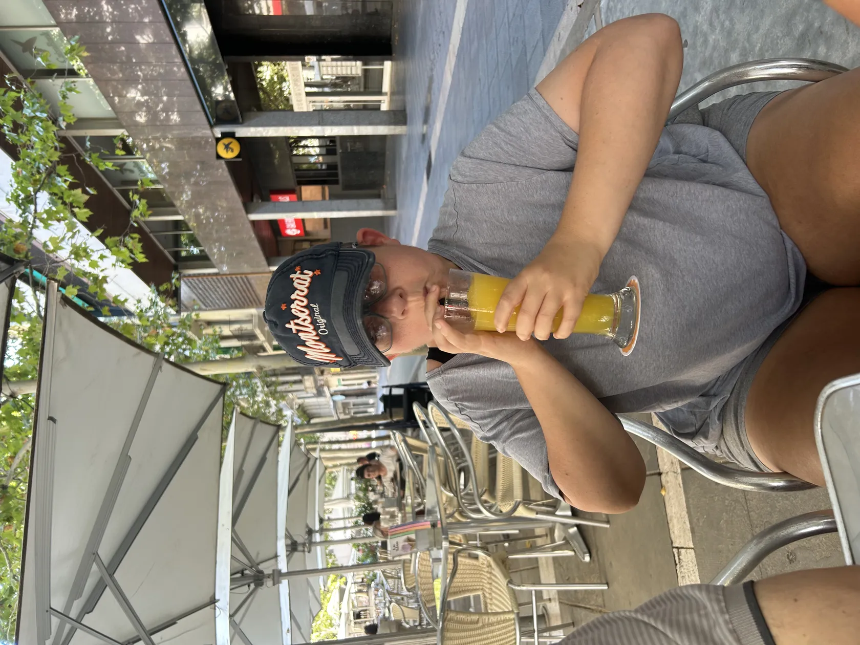 a3ec2c43-1dff-4182-98b8-8a692b4d15a7.jpg
