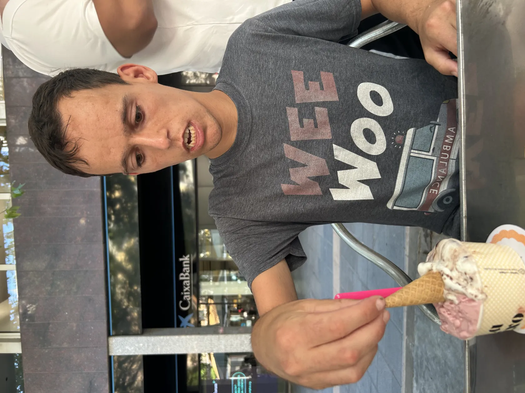 346c3458-8ade-4ead-b7db-702aedb4e0bd.jpg