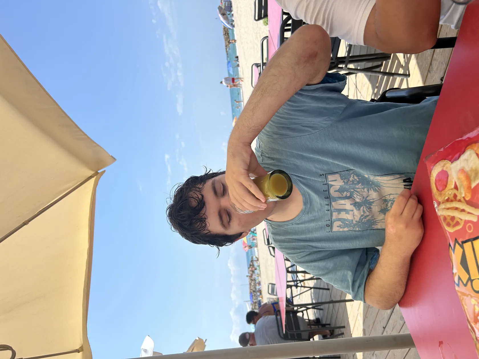 7604296b-6930-4587-a7bd-5377adbc1bd7.jpg