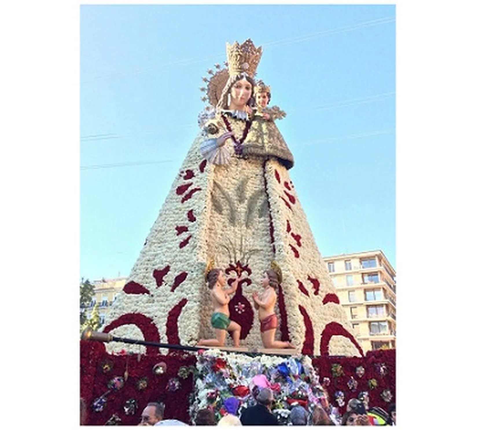 Virgen-de-los-desamparados.jpg