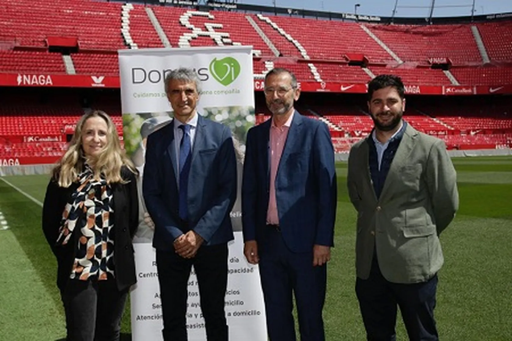 Firma-convenio-Sevilla-FC-y-DomusVi-Alcala-Guadaira.jpg