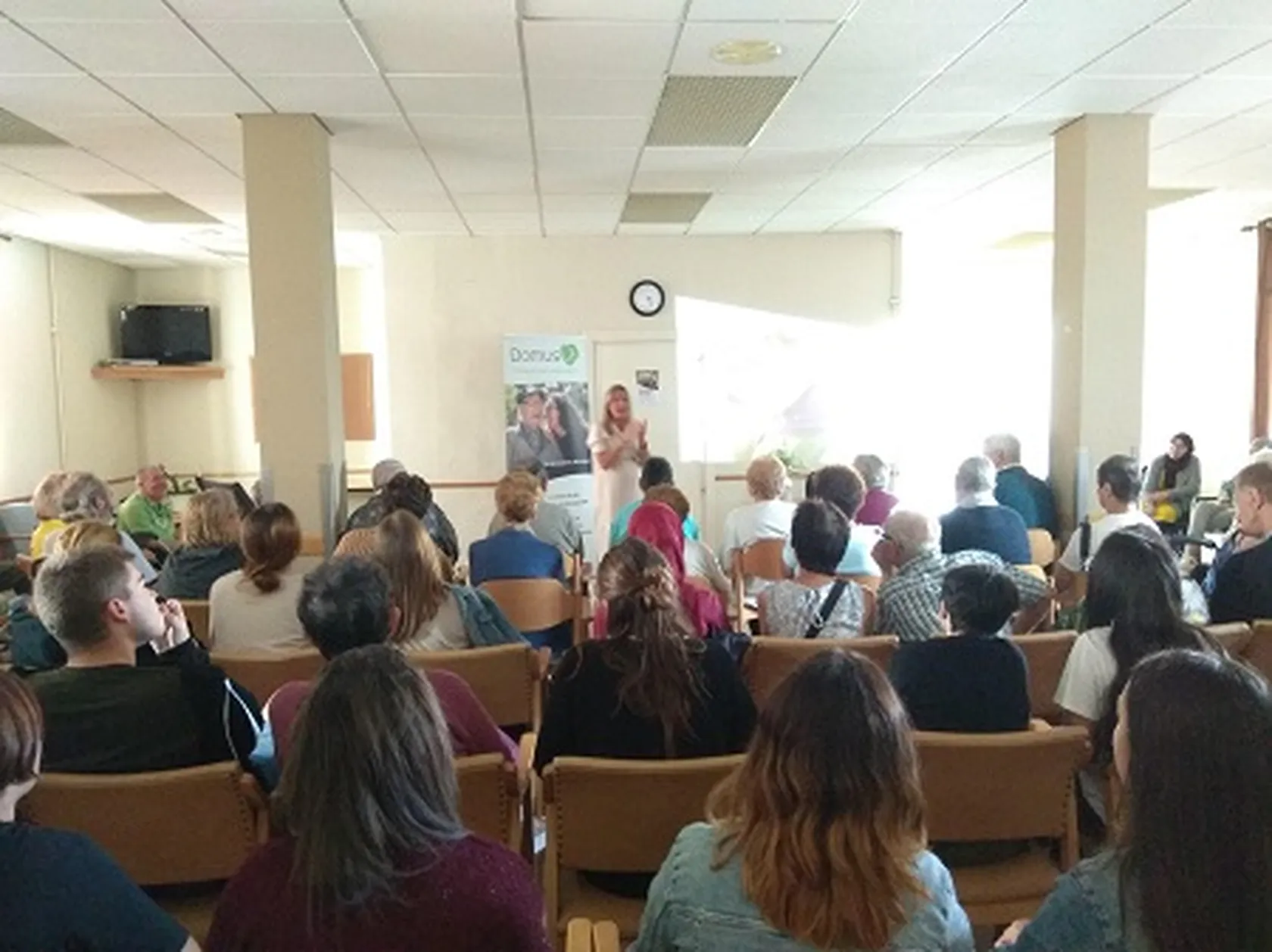 charla-1.jpg