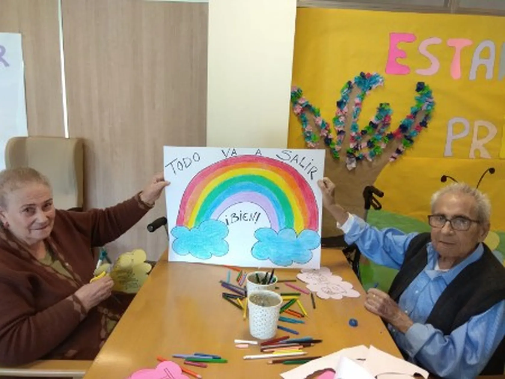 En-DomusVi-Alcala-de-Guadaira-juntos-vencemos.jpg