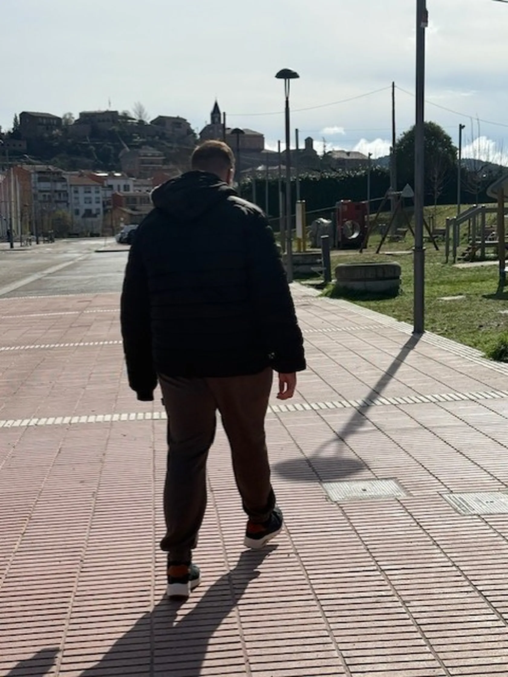 0774aeea-da43-49ce-bf20-67efcd791f34.jpg