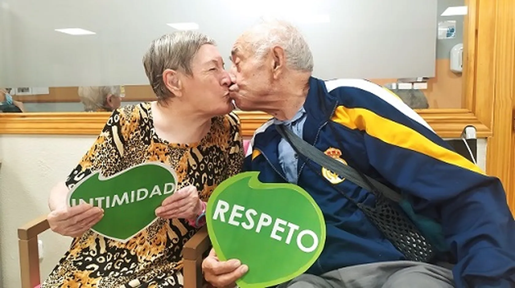 Beso-1.jpg