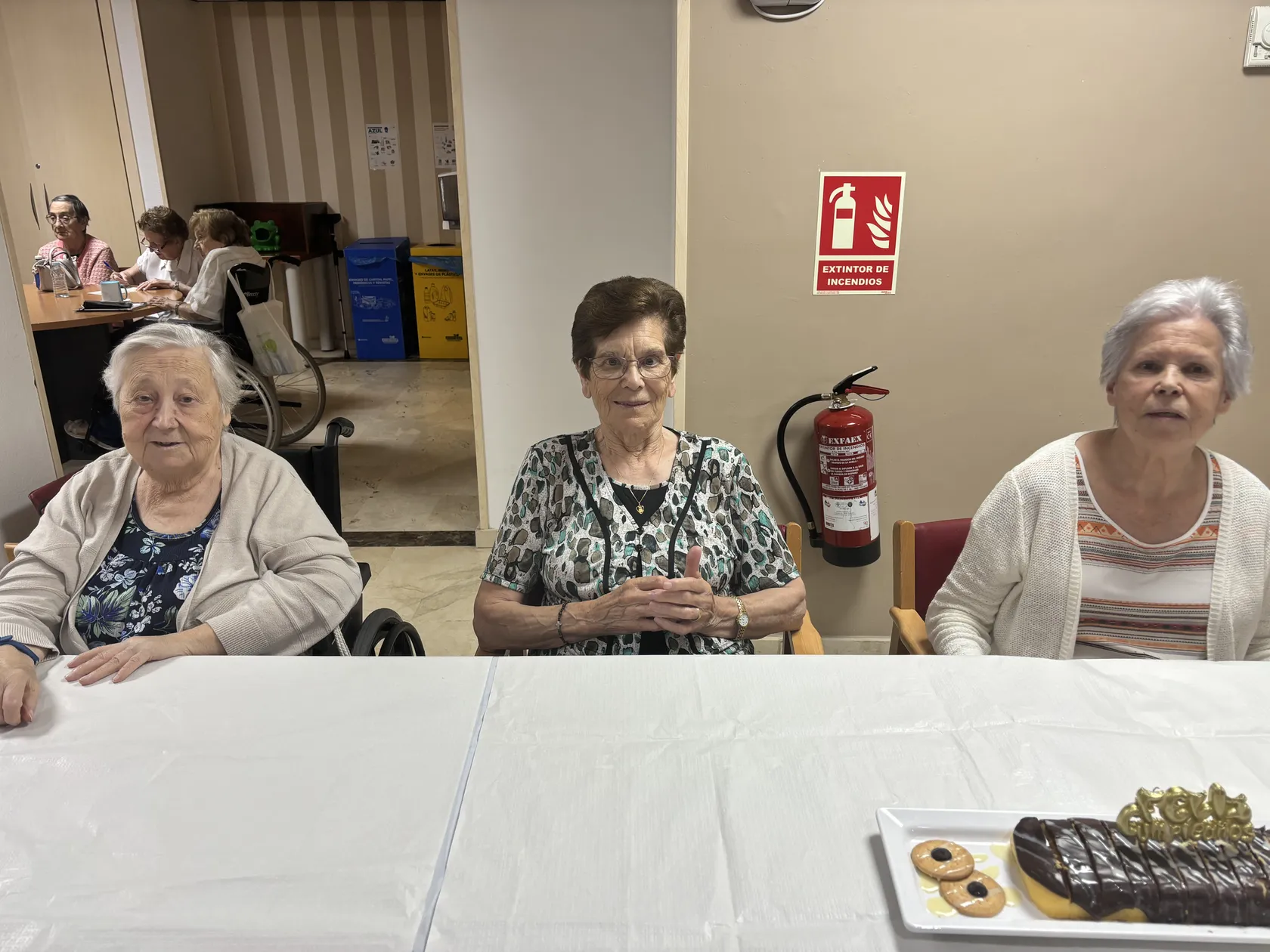 68fb7886-fcc0-4e0b-8787-24de47ceb5a9.jpg