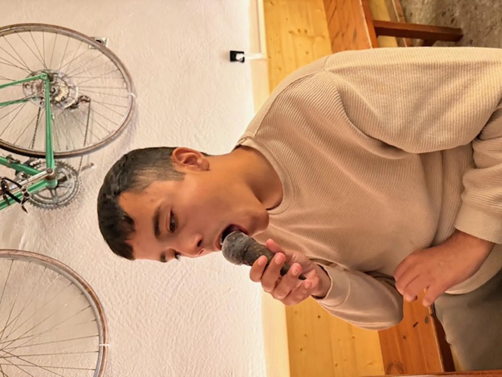 3291e095-f1da-452f-a838-d5d73d7942f4.jpeg