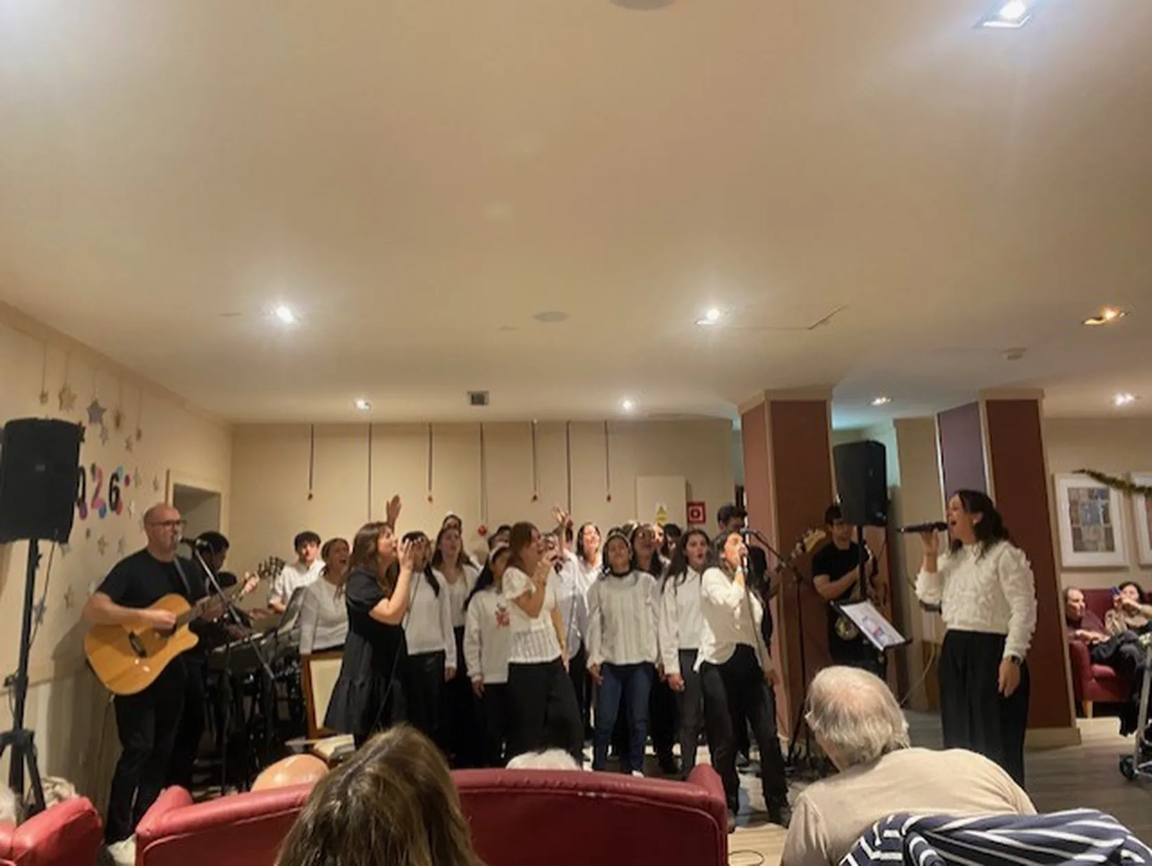 d49d3d45-66fa-419e-9159-2283133f5ef2.jpg