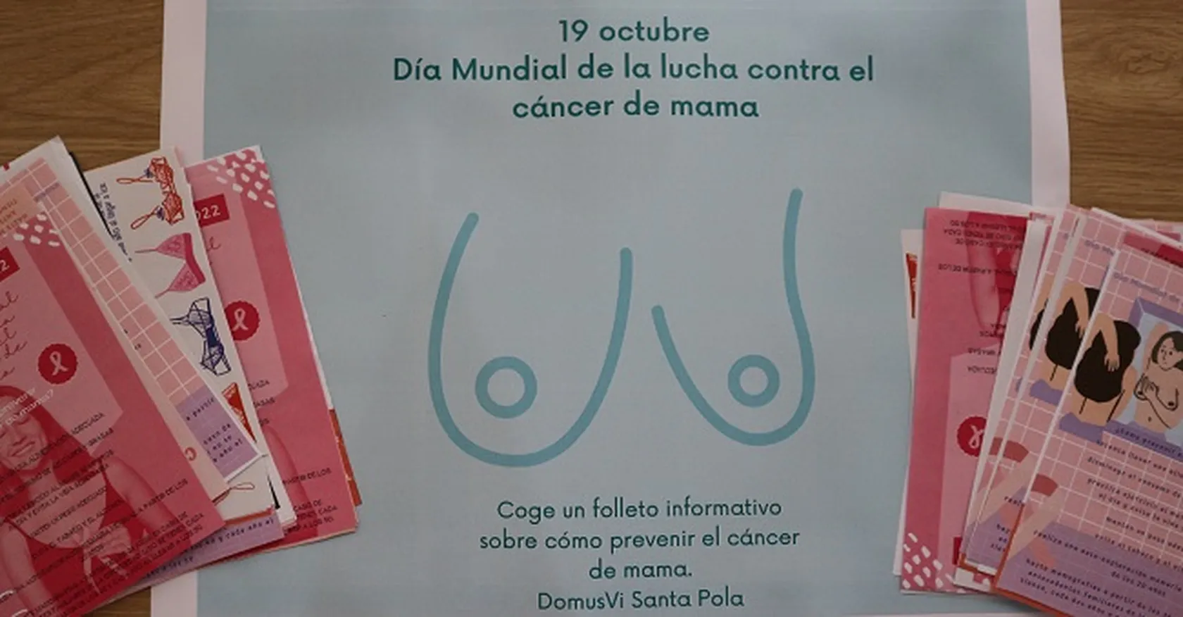 Dia-Mundial-de-la-lucha-contra-el-cancer-de-mama-DomusVi-Santa-Pola-2.jpg