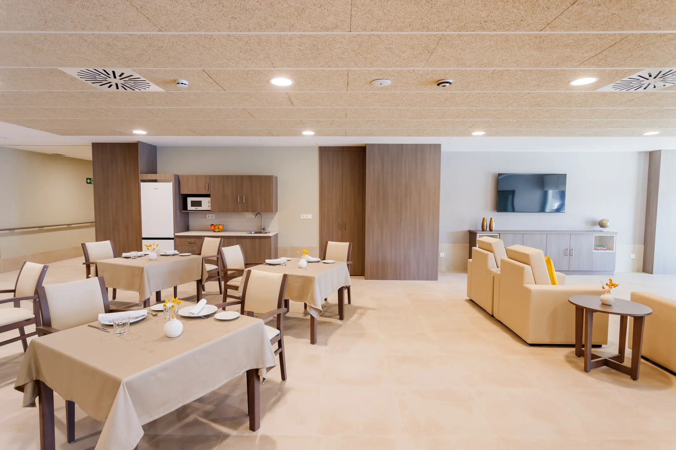 Comedor residencia ancianos Gavà