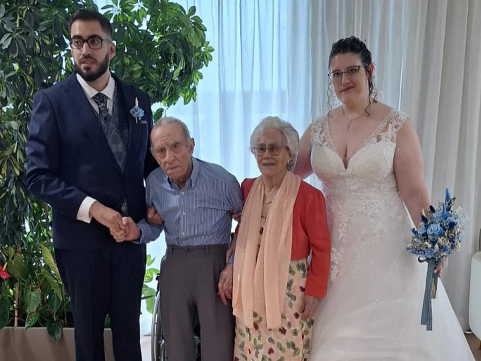 da3ffcf2-afed-43ed-85e3-fb6f6e734826.jpg