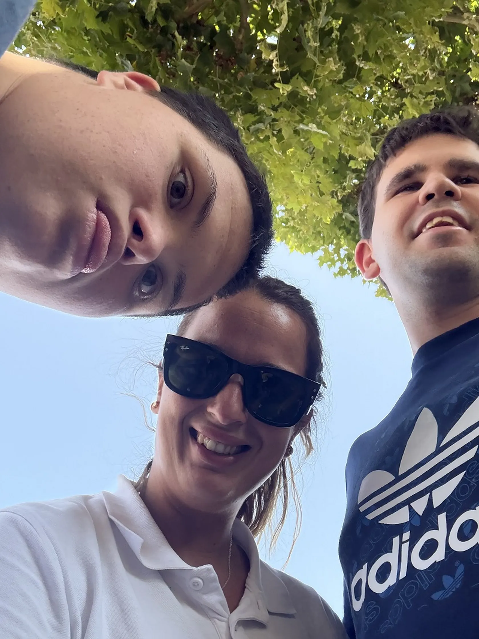 0c9b2ce6-0b5d-4b16-9e38-387e58724df0.jpeg