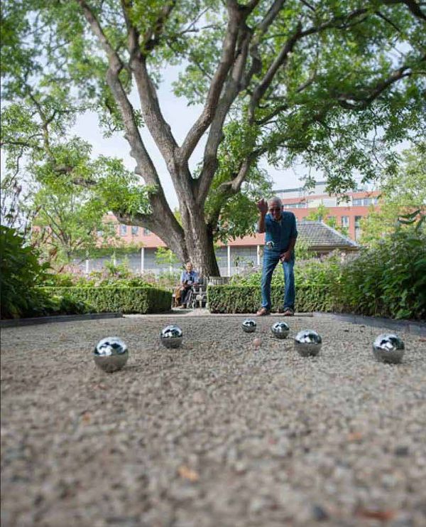 Spelletjes bedenken bij dementie