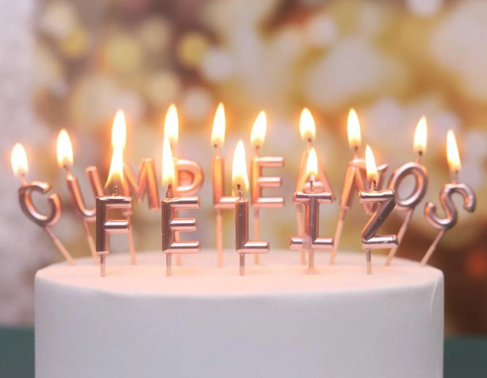 velas-feliz-cumpleanos-oro-rosa-letras-pastel.jpg
