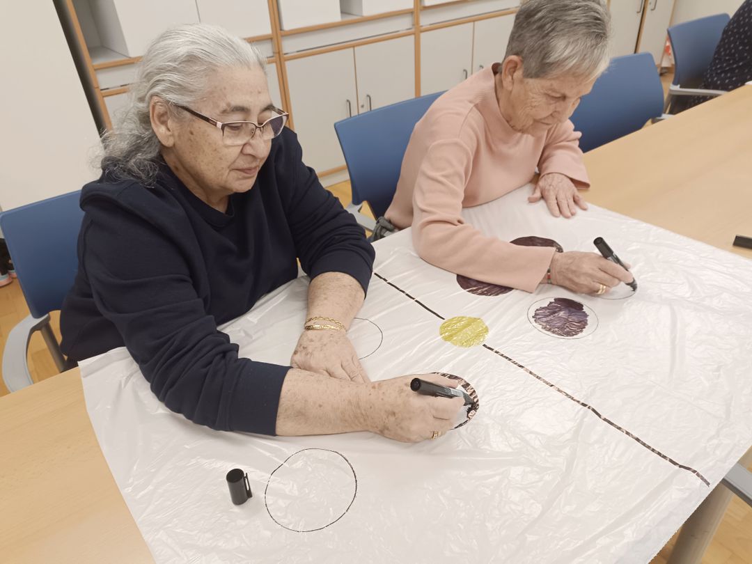 taller terapéutico de manualidades