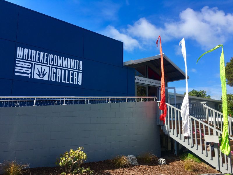 dark blue building of Waiheke Community Art Gallery