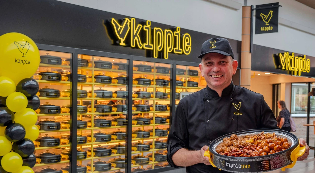 Ondernemer Kippie Cuijk bij de winkelopening op 1oktober.