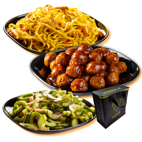 Kippie maaltijden op bordjes