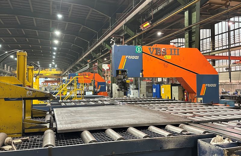 Machine for Vertical Band Saw Production