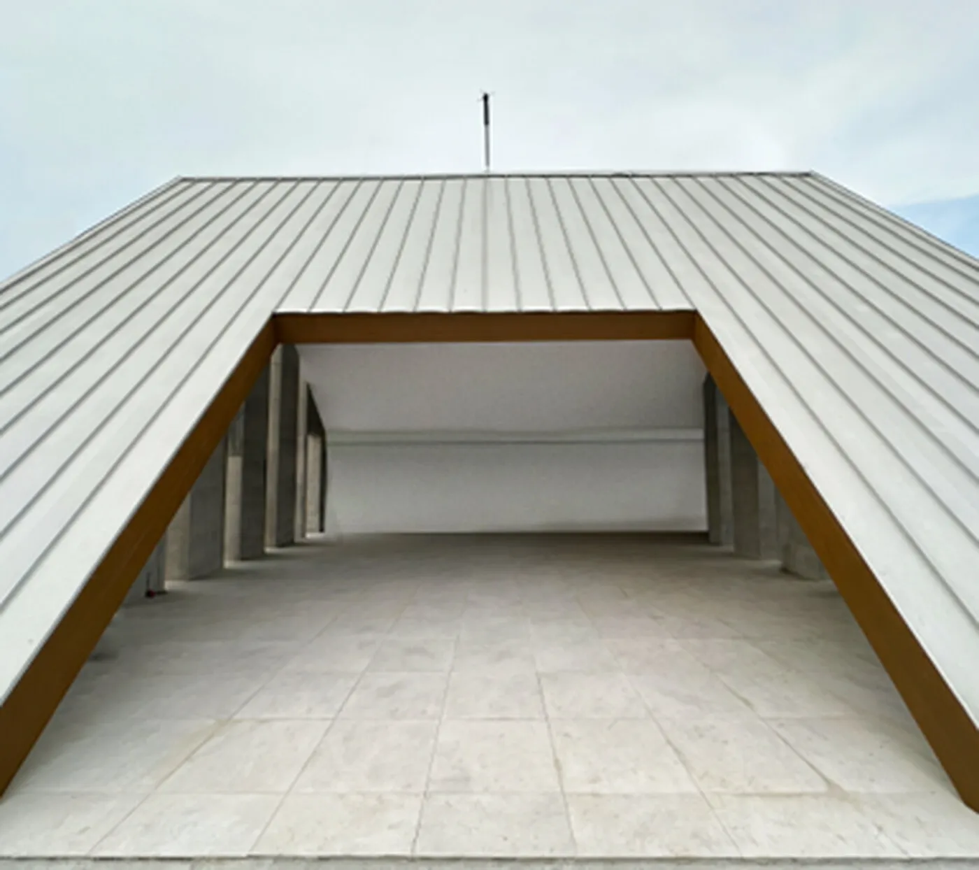 IC House — view 10