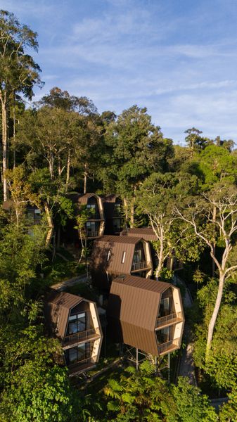 VanaVasa Resort