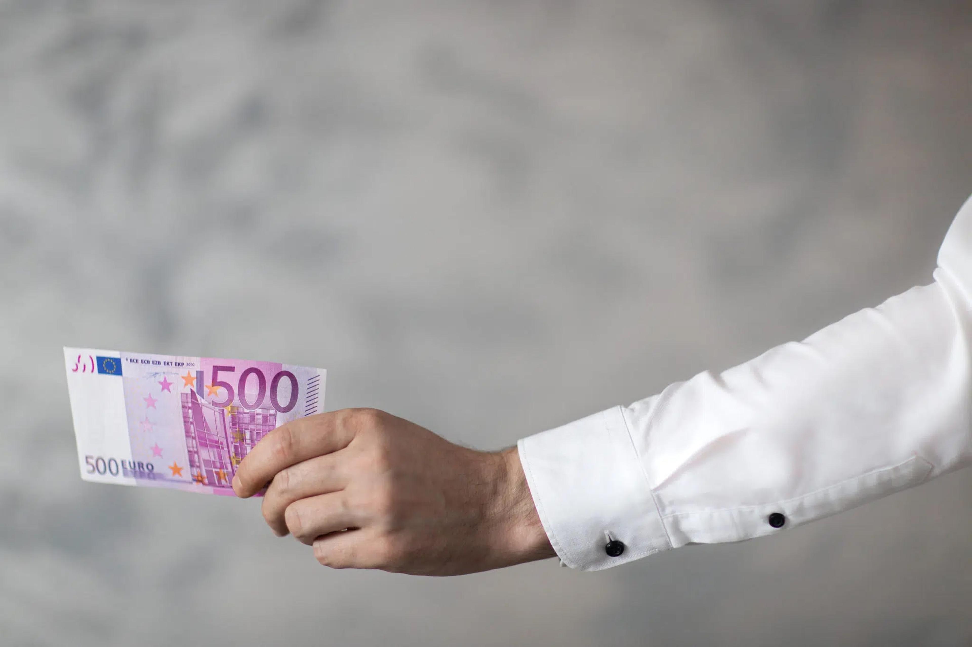 Wer Kann Mir Heute Noch 500 Euro Leihen