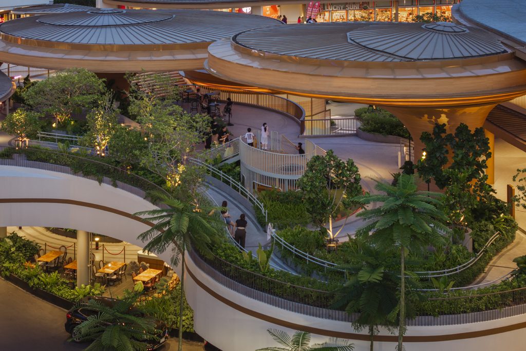 sa-charn-at-the-avenue-1